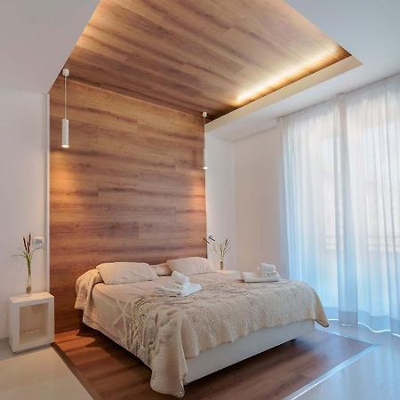 Petrarca Venti Rooms - Eja Sardinia Cagliari Bagian luar foto