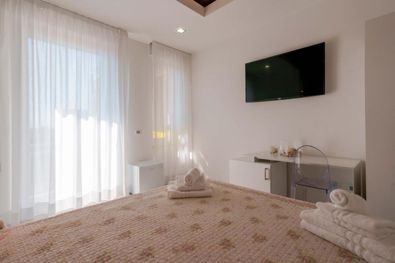Petrarca Venti Rooms - Eja Sardinia Cagliari Bagian luar foto