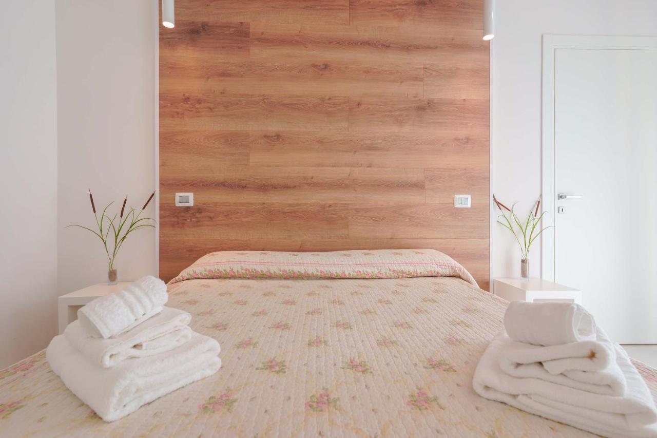 Petrarca Venti Rooms - Eja Sardinia Cagliari Bagian luar foto