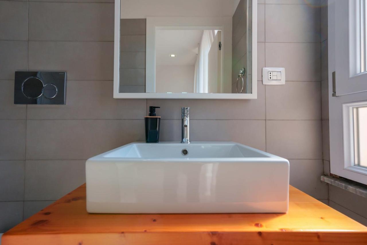 Petrarca Venti Rooms - Eja Sardinia Cagliari Bagian luar foto