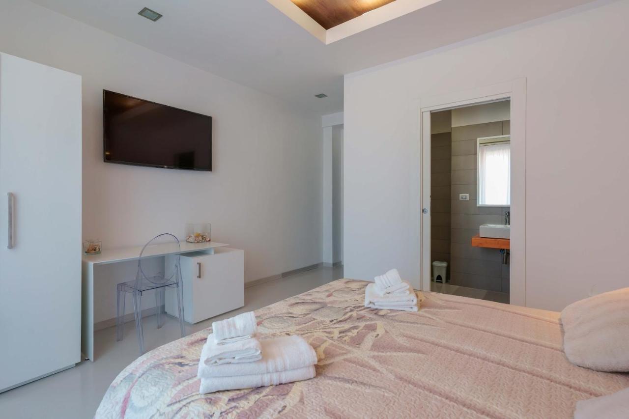 Petrarca Venti Rooms - Eja Sardinia Cagliari Bagian luar foto