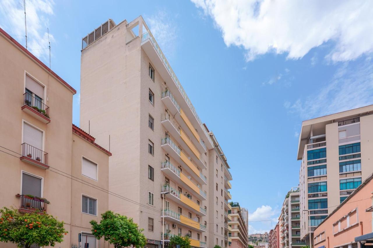 Petrarca Venti Rooms - Eja Sardinia Cagliari Bagian luar foto